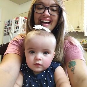 Meet your Posher, Briana